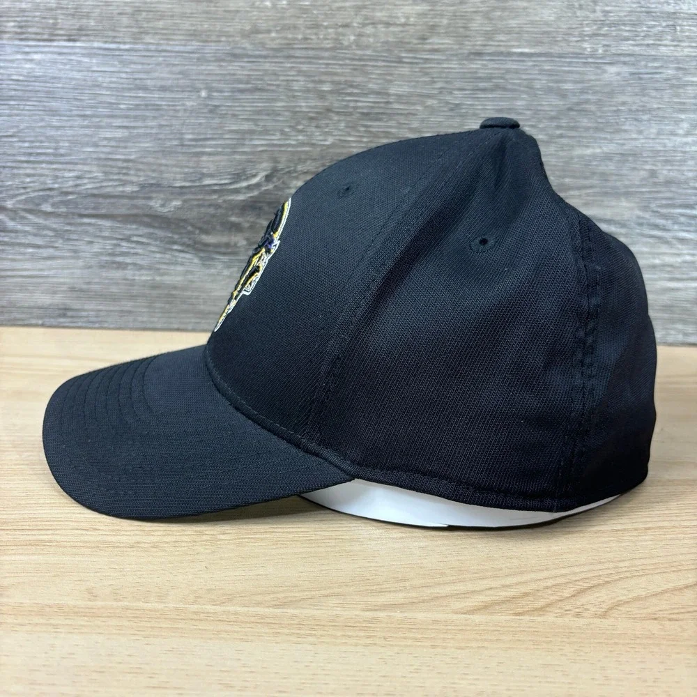 Minnesota Vikings Hat Cap S/M Black NFL‎ Football Performance Reebok